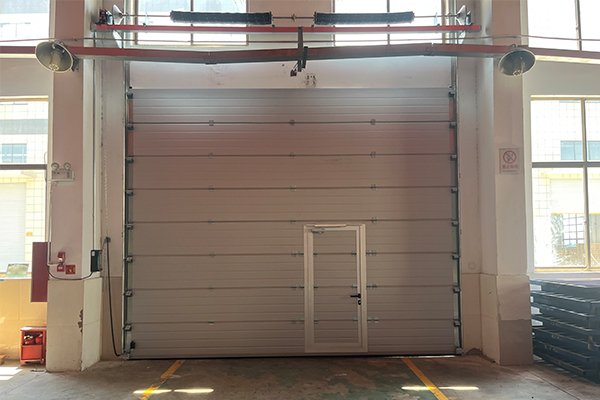 warehouse overhead sectional door