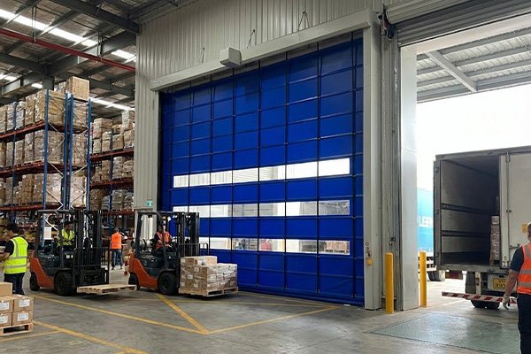 Large opening industrial doors