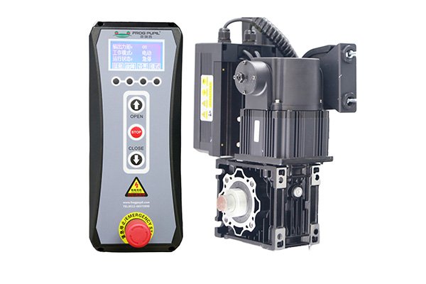 Servo motor high-speed door