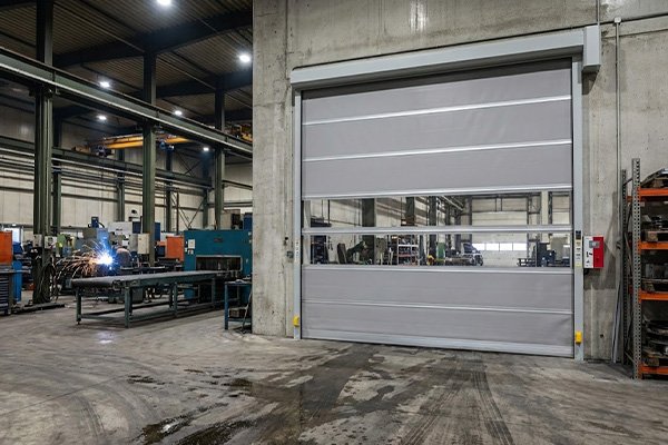 Fast acting industrial door