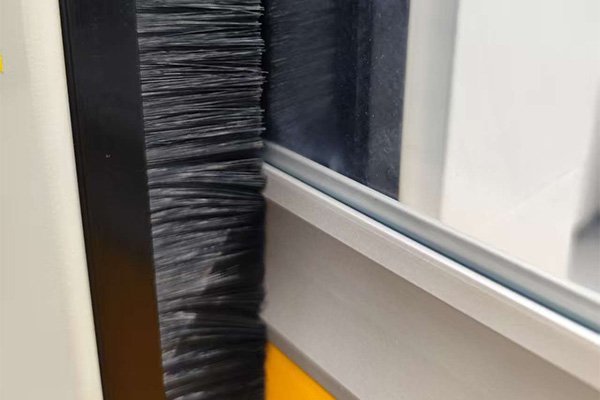 High-speed door brush seals