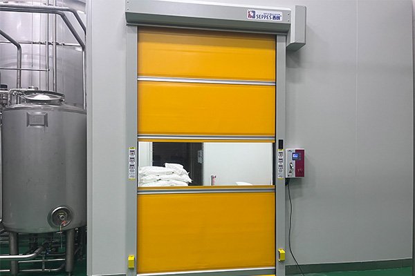 High-speed door