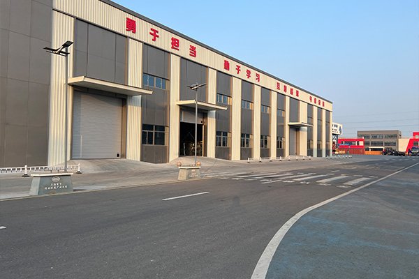 Logistics and Factory Sectional Doors