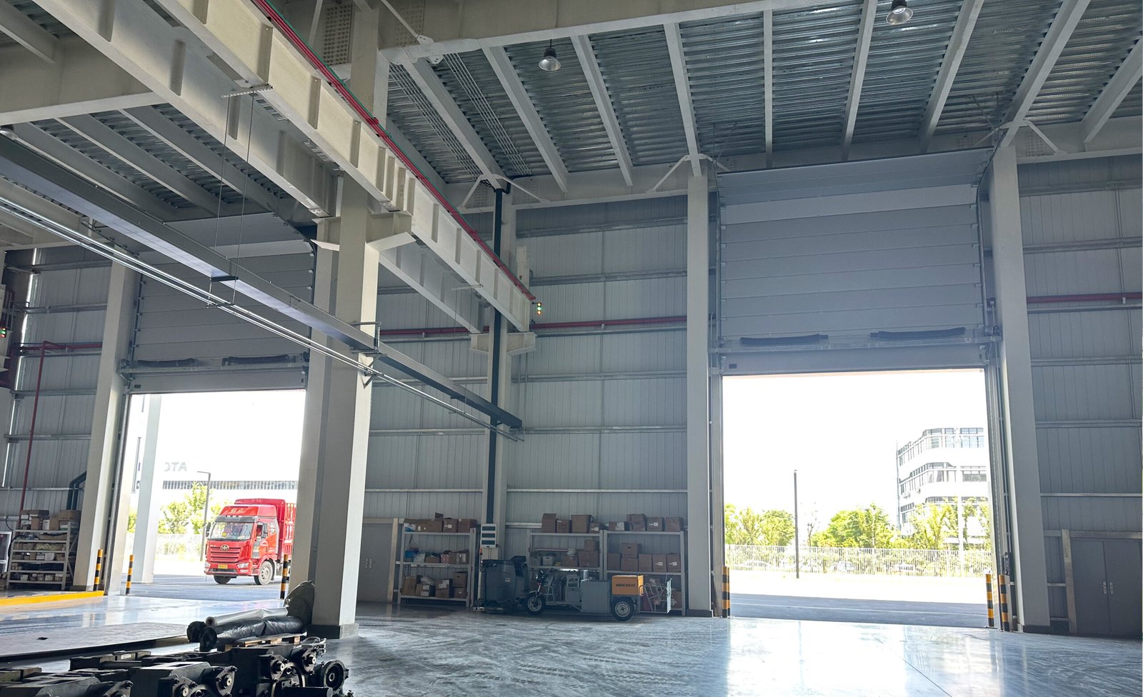 Sectional overhead door for warehouse entrance